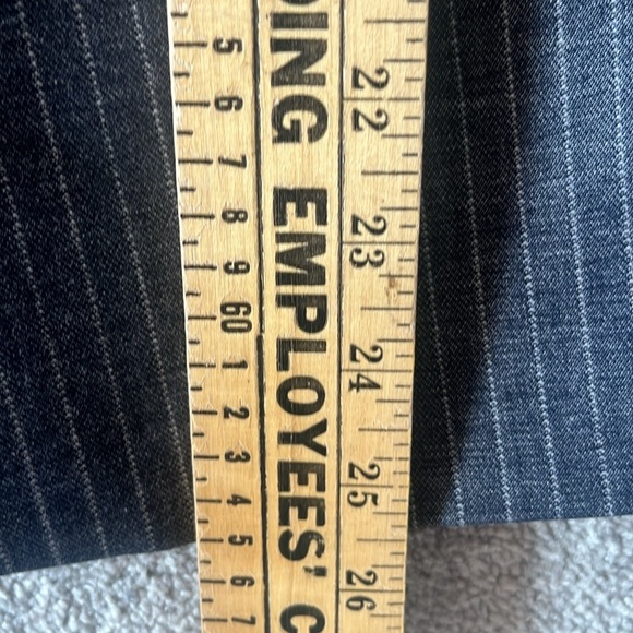 Express Gray Pinstripe One Button Closure Lined Blazer Jacket Size 8 - Picture 8 of 9